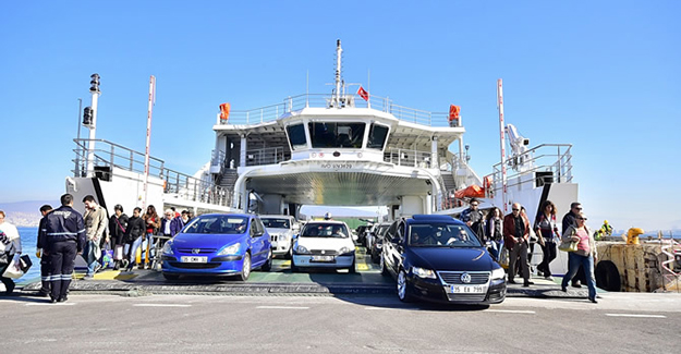 TCDD Alsancak limanına arabalı vapur önerisi