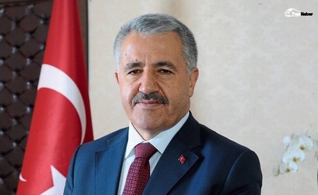 Bakan Arslan: İki Başkent YHT ile Birleşiyor