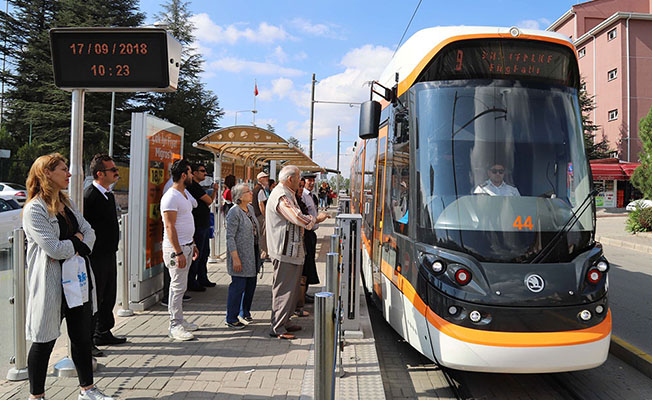 Eskişehir’de Yeni Skoda Marka Tramvaylar Hizmete Başladı