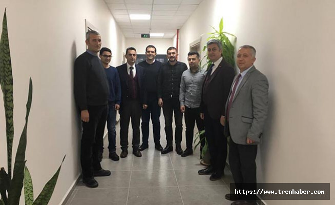 Bölge Müdürü Koçbay, Demiryolu Bakım Müdürlüğü Hizmet Binasını İnceledi