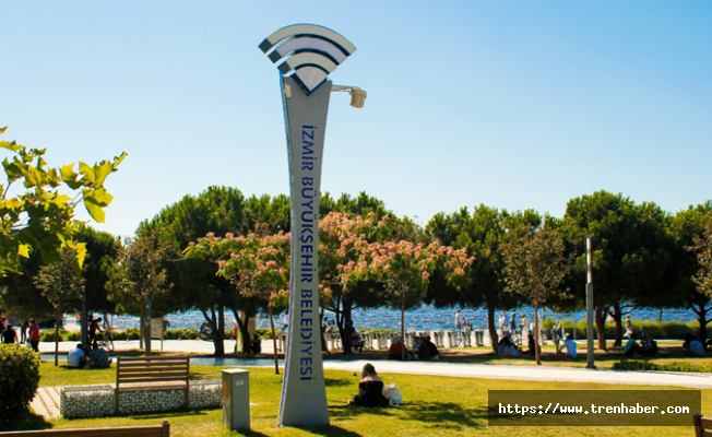 İzmir'in 30 İlçesinde Ücretsiz İnternet