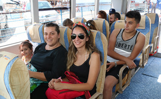 Antalya-Kemer arasında deniz otobüsleri 120 bin yolcu taşıdı