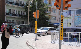 Karaman’da Trafik Güvenliği İçin Sinyalizasyon Çalışması