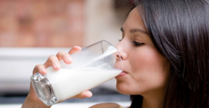 Süt mide yanması yapar mı?