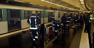 Metro istasyonunda patlama! 8 Yaralı