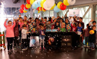 Çocuklara, bilim temalı doğum günü