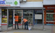 Antalya Büyükşehir Ekiplerinden Duraklarda Temizlik Çalışması