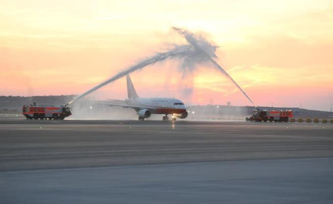istanbul 3. yeni havalimanına ilk uçak iniş yaptı